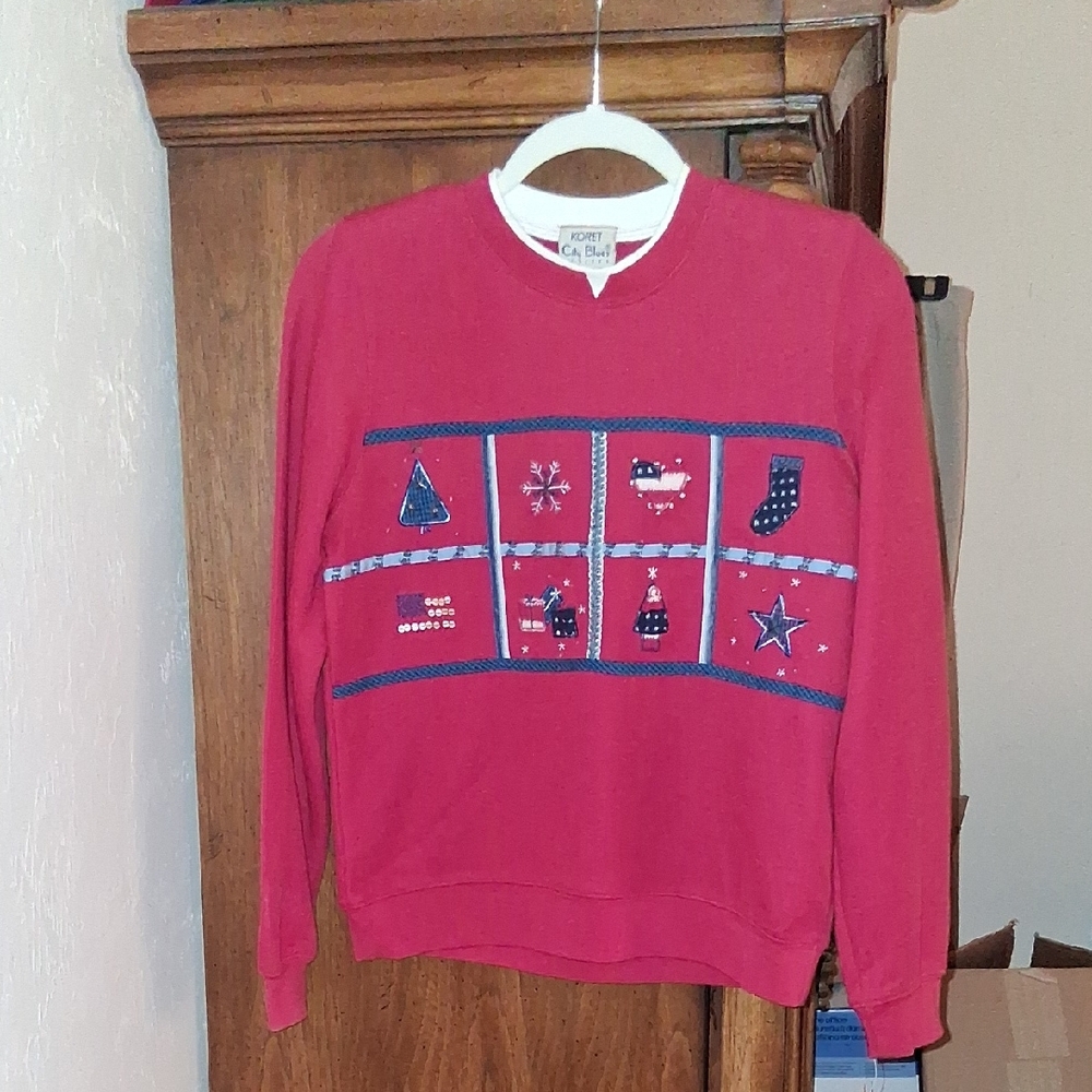 NWT Womens Koret Festive Red Crewneck Sweater